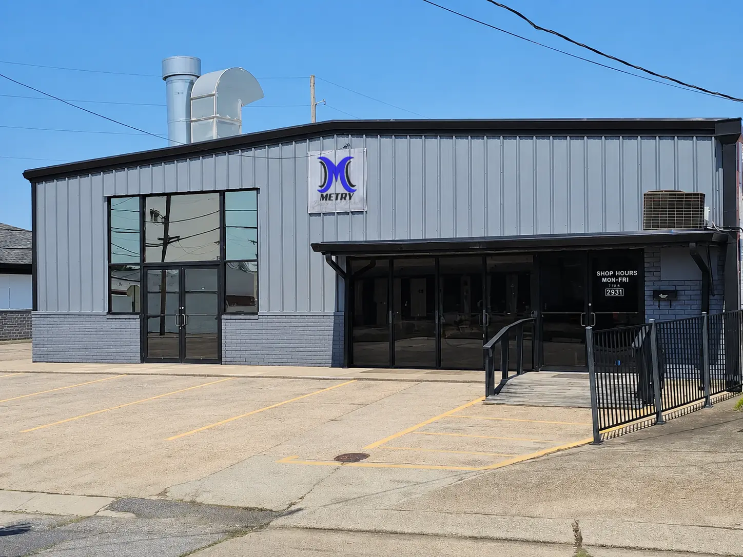 Metry Collision Center at 2931 Lime Street in Metairie